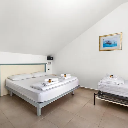 Apartment Kamenjak Premantura
